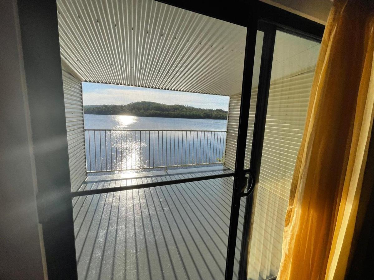 De Lago Resort On Lake Bennett Esterno foto